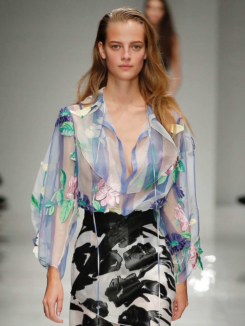 Blumarine 2016 Silk organza top. Runway show #102